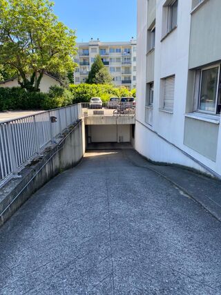 Parking / Garage à vendre 16 m²