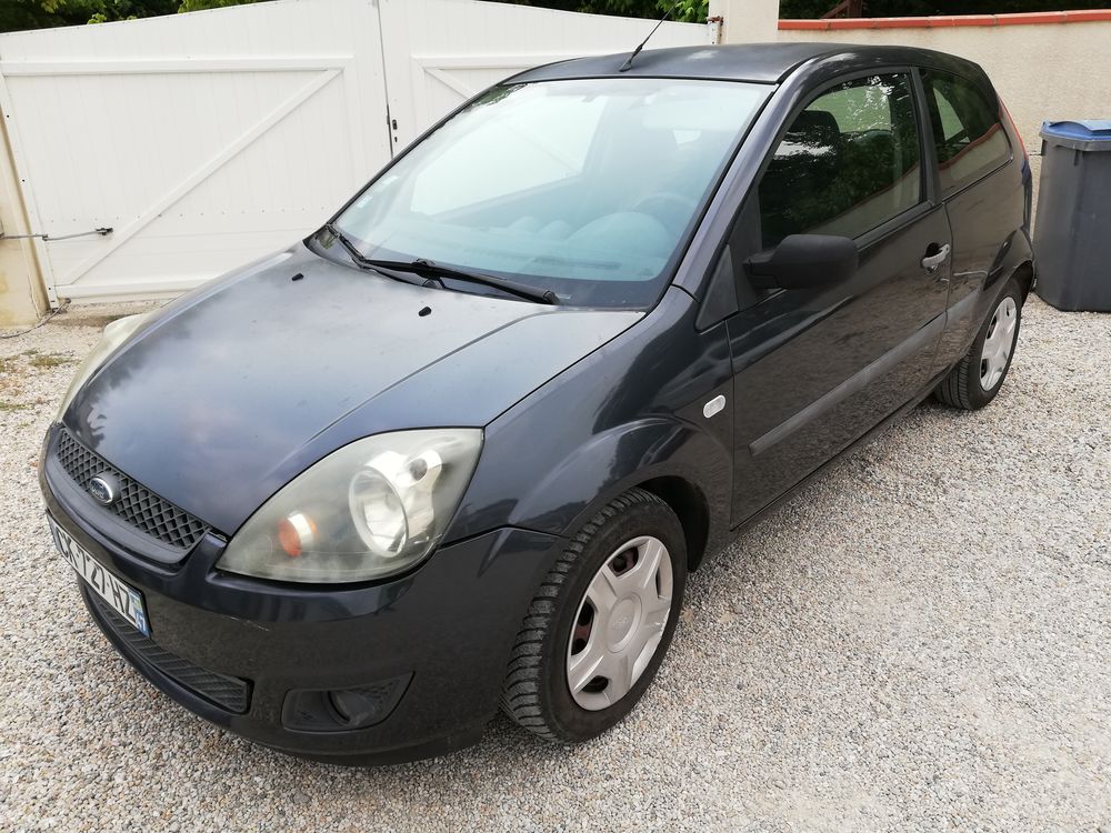 Fiesta 1.3i Ambiente 2006 occasion 82000 Montauban