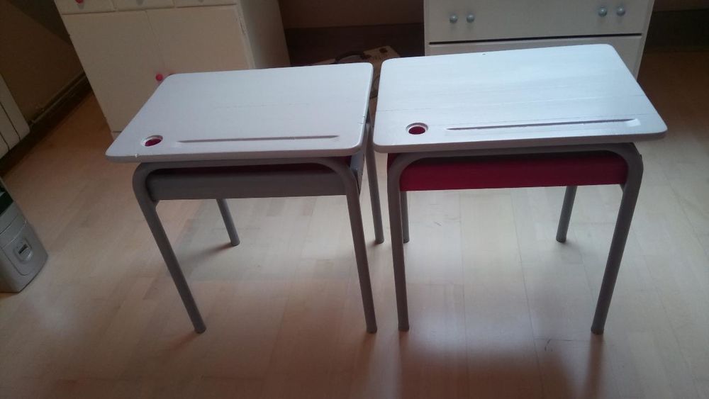 Ancienne table d'&eacute;colier Mobilier enfants