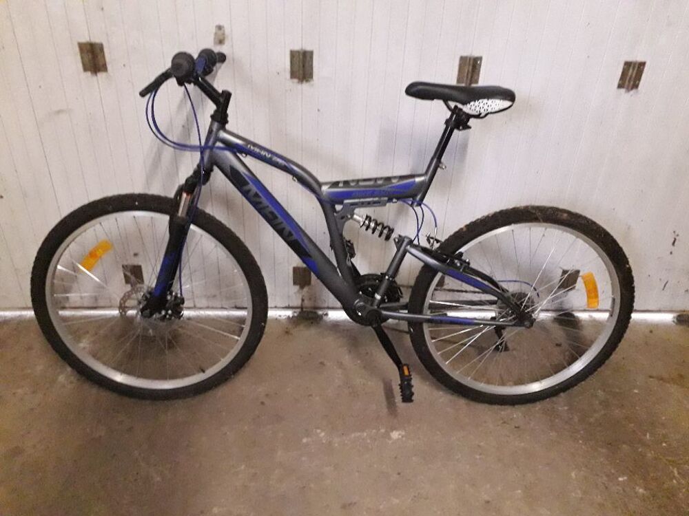 VELO VTT 26 " Vélos