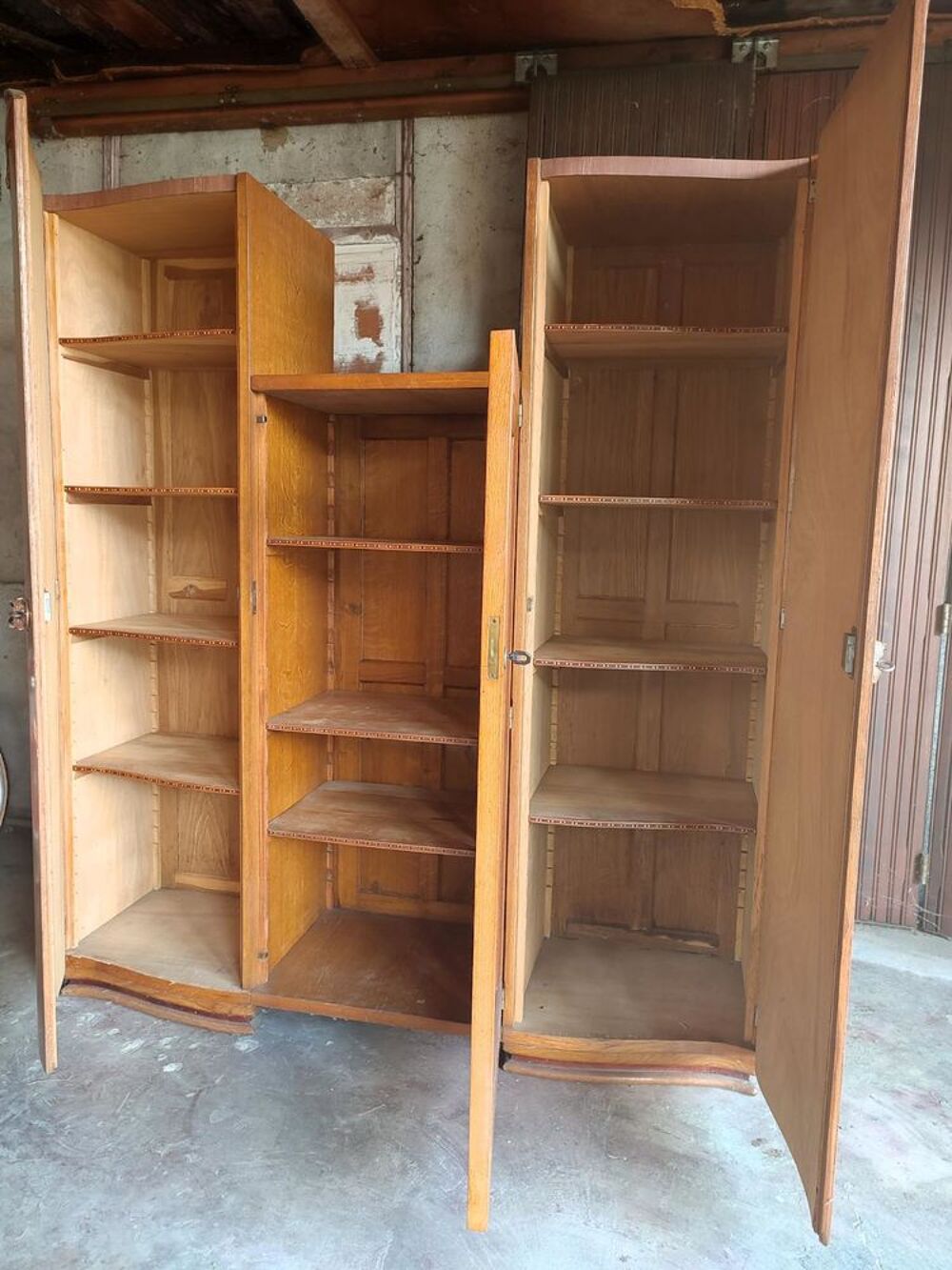 Armoire avec grand rangement Meubles