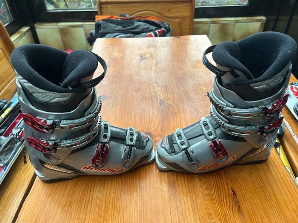 Chaussure de ski NORDICA taille 27 Sports