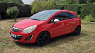 Corsa 1.2 - 85 ch Twinport Color Edition 2011 occasion 40270 Grenade-sur-l'Adour