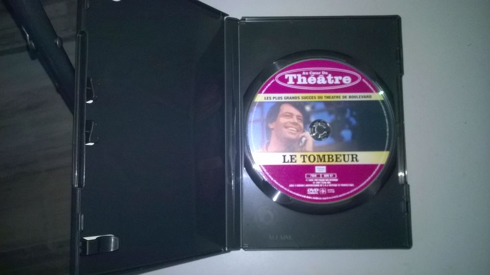 DVD Au Coeur Du Theatre Le Tombeur
Michel Leeb
1987
DVD et blu-ray