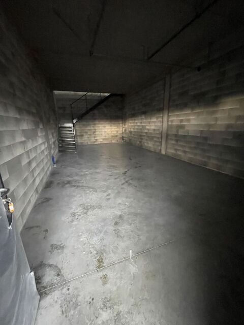  Atelier � louer 2 pi�ces 97 m�