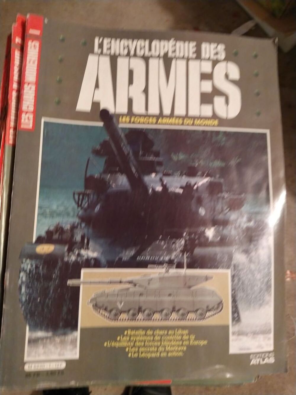 Collection Atlas Encyclop&eacute;die des Armes Livres et BD