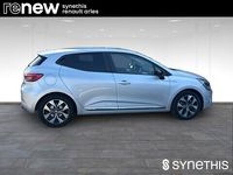 Clio V Clio E-Tech full hybrid 145 Evolution 2023 occasion 13200 Arles
