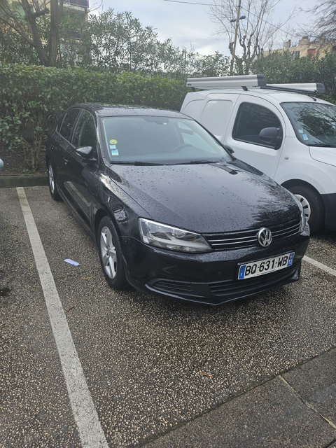 Volkswagen Jetta 1.6 TDI 105 FAP Bluemotion Technology Confortline 2011 occasion Marseille 13008