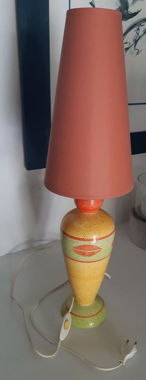 Lampe d�corative avec ampoule. 10 Saint-Martin-de-Seignanx (40)