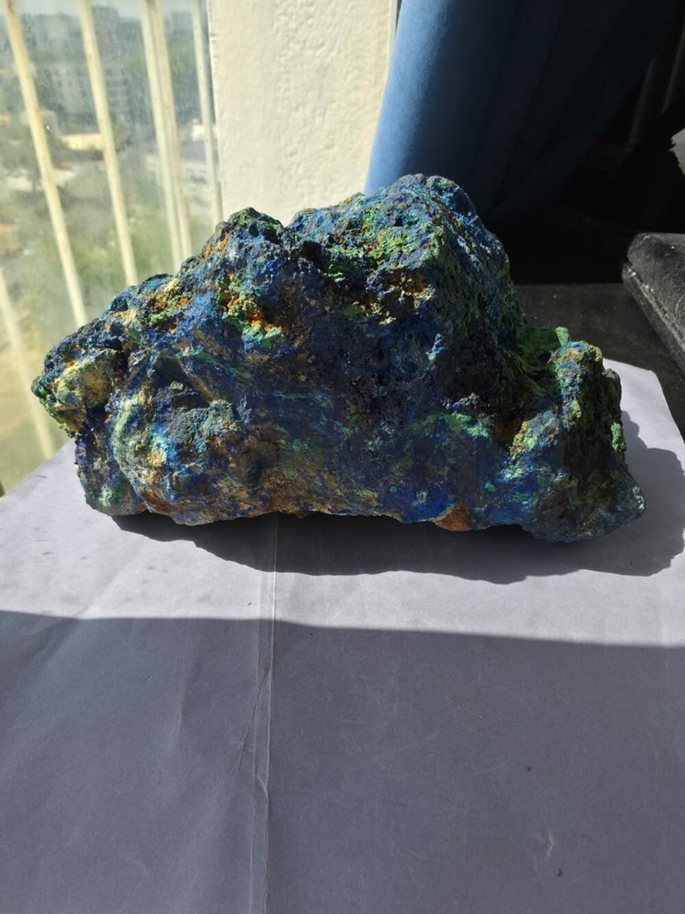 Magnifique Grande Pi&egrave;ce Min&eacute;rale Azurite &amp; Malachite Fibreuse RDC 17,6 cm 