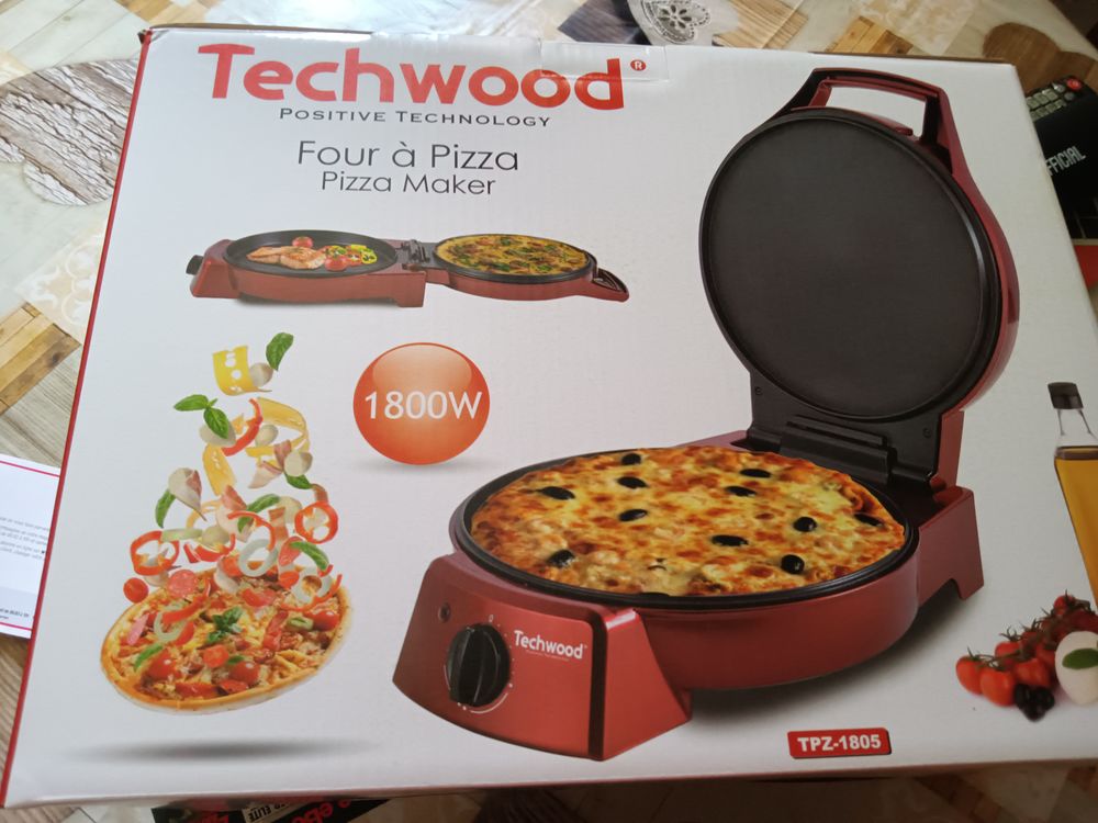 FOUR &agrave; Pizza marque TECH WOOD Electroménager