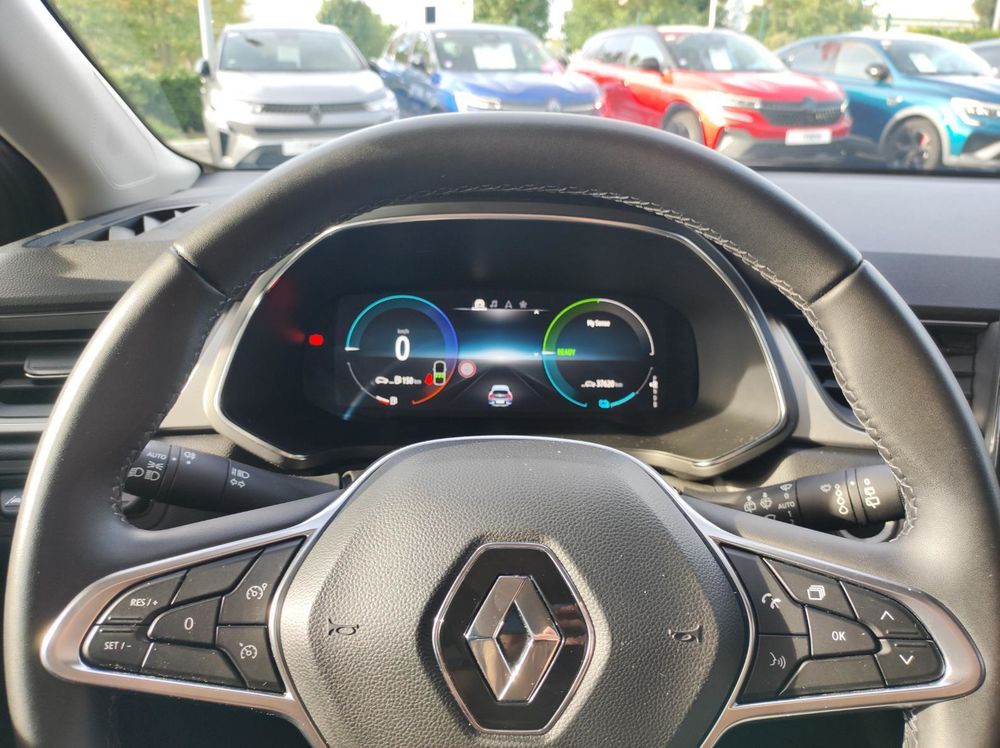 Captur E-Tech full hybrid 145 Techno fast track 2023 occasion 95520 Osny