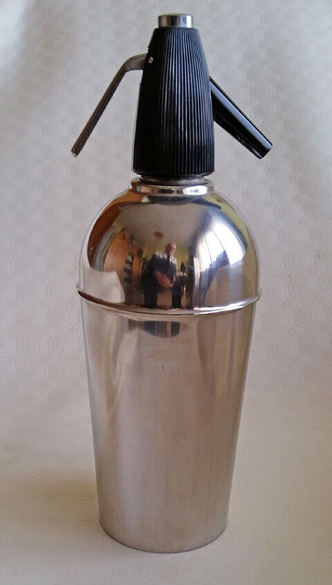 Siphon d'eau de Seltz 25 Mons-en-Bar�ul (59)