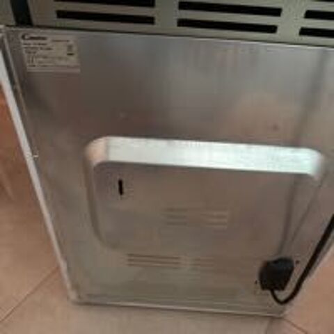 cuisinière vitrocéramique avec four 150 Le Cannet (06)