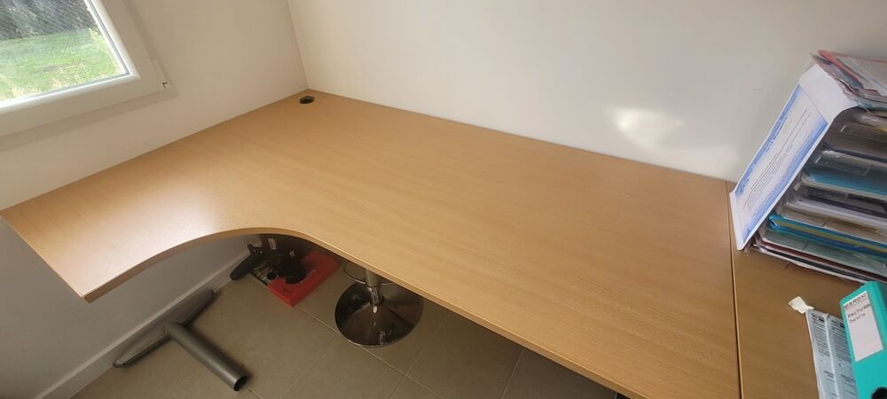 Bureau en Bois Clair Courb&eacute; Meubles
