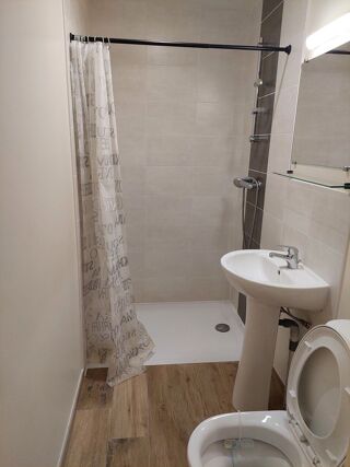  Appartement � louer 1 pi�ce 20 m� Angers