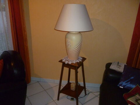 GUERIDON + BELLE LAMPE 30 Lansargues (34)