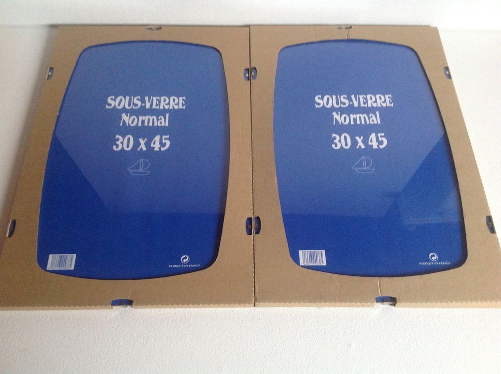6 SOUS-VERRES DE 30 X 45 cm &Eacute;TAT NEUF Pas D'envoi
Décoration