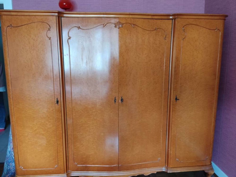 Chambre &agrave; coucher compl&egrave;te 
150Euros &agrave; d&eacute;battre Meubles