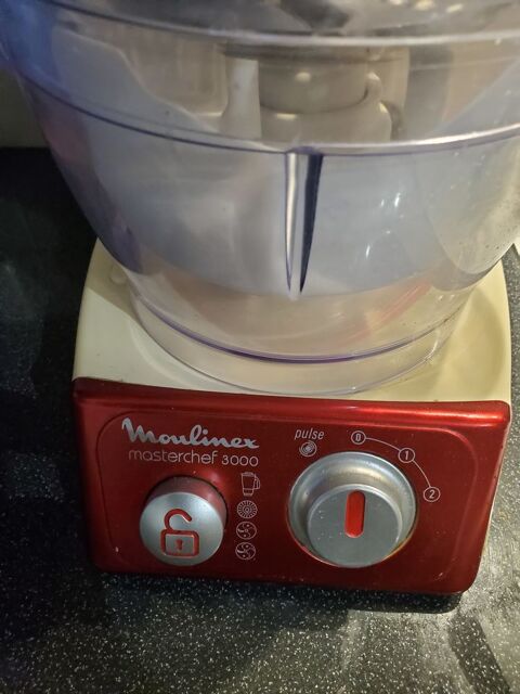 Robot multifonction  40 Villefranche-sur-Cher (41)