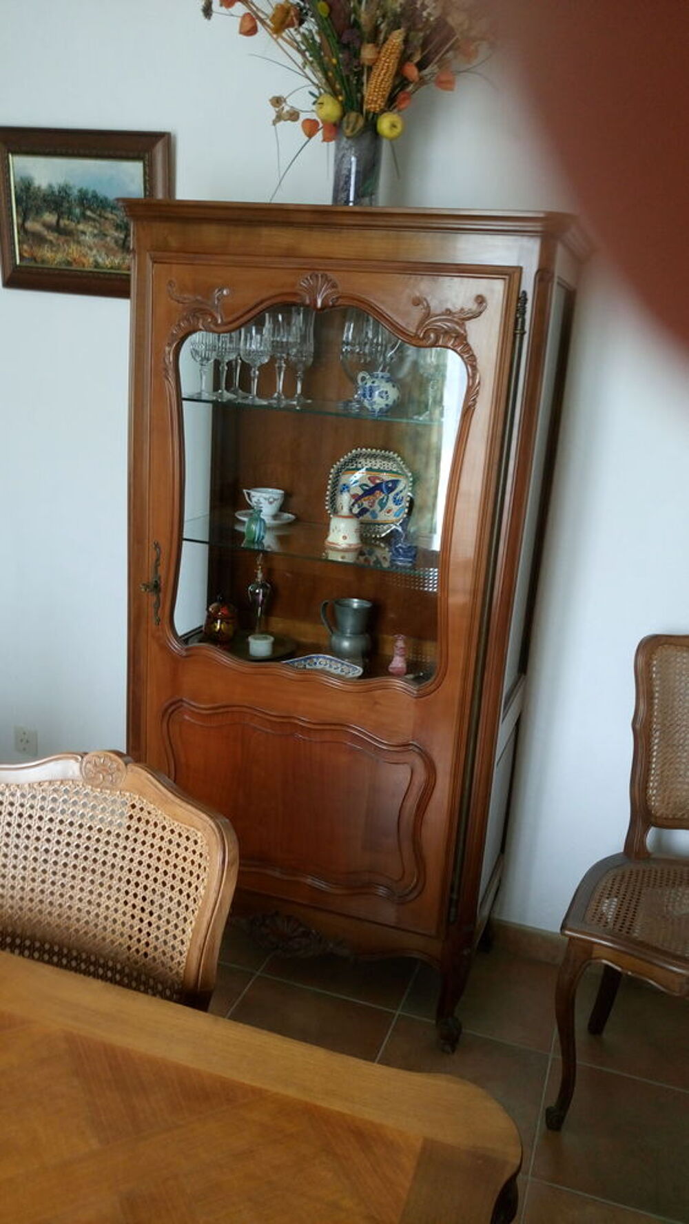 vide maison salle &agrave; manger canap&eacute; lustre miroir etc Meubles