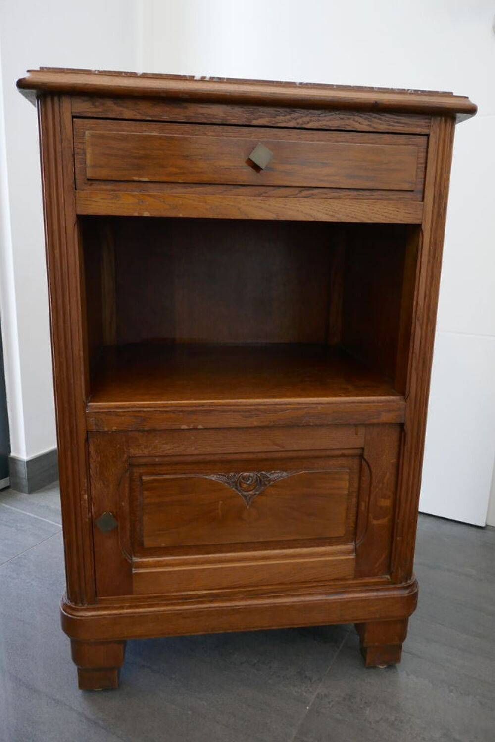 Table de chevet / table de nuit ann&eacute;es 1900 Meubles