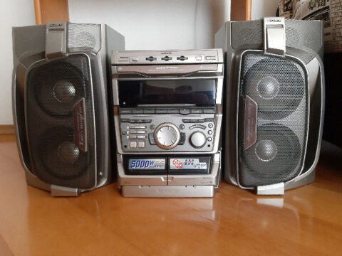 Recherche 1 CHAINE HIFi Sony fin anne 90 dbut 2000 0 Coignires (78)