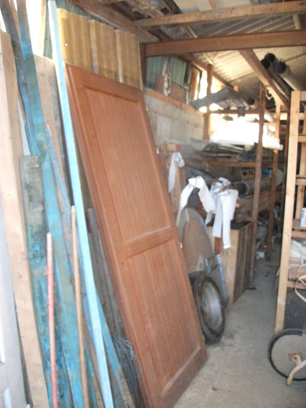 Grandes portes de garage et d'entr&eacute;e Bricolage