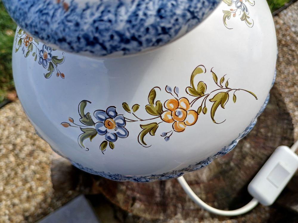 LAMPE SUR PIED FAIENCE MOUSTIERS SANS ABAT-JOUR Décoration