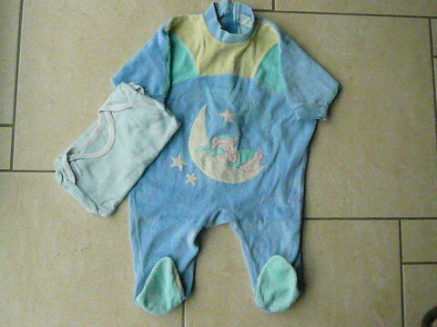 Lot pyjama / body 12 mois (n22ter) 4 Franqueville-Saint-Pierre (76)