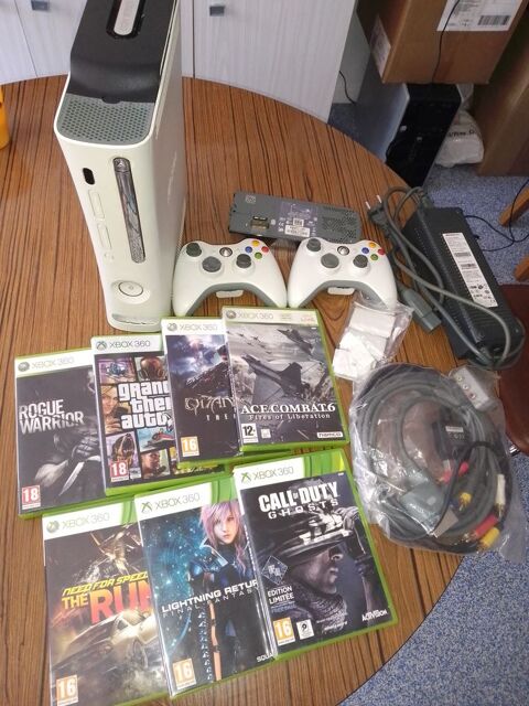 Xbox 360 120 GO 7 jeux 120 Amplepuis (69)