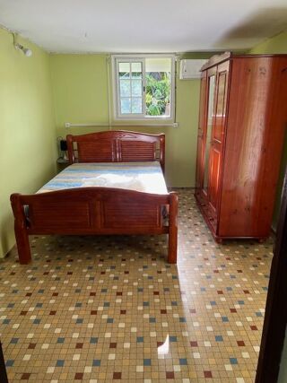  Maison à louer 6 pièces 110 m² Sainte-rose