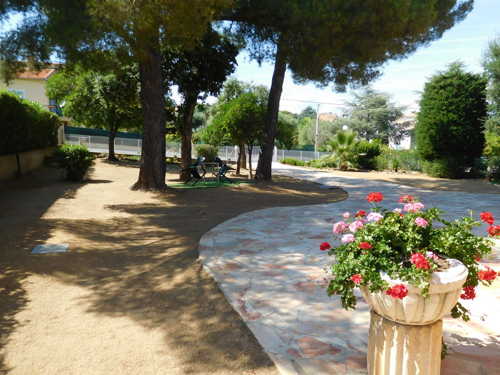   Studio rez de jardin sans vis à vis Haute-Normandie, Saint-Étienne-du-Rouvray (76800)