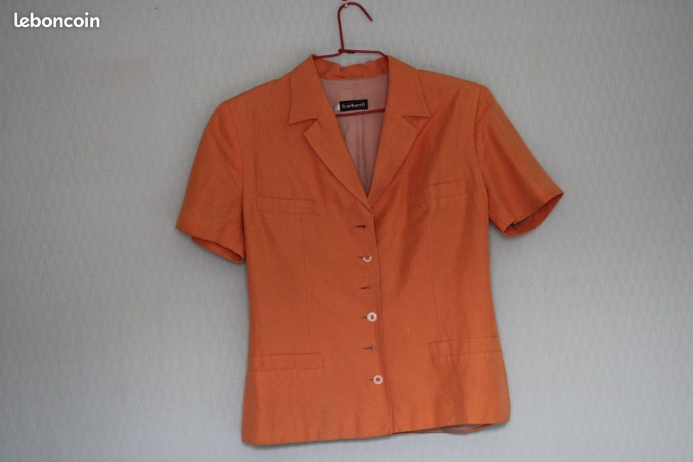 v&ecirc;tements femme, don gratuit Vêtements