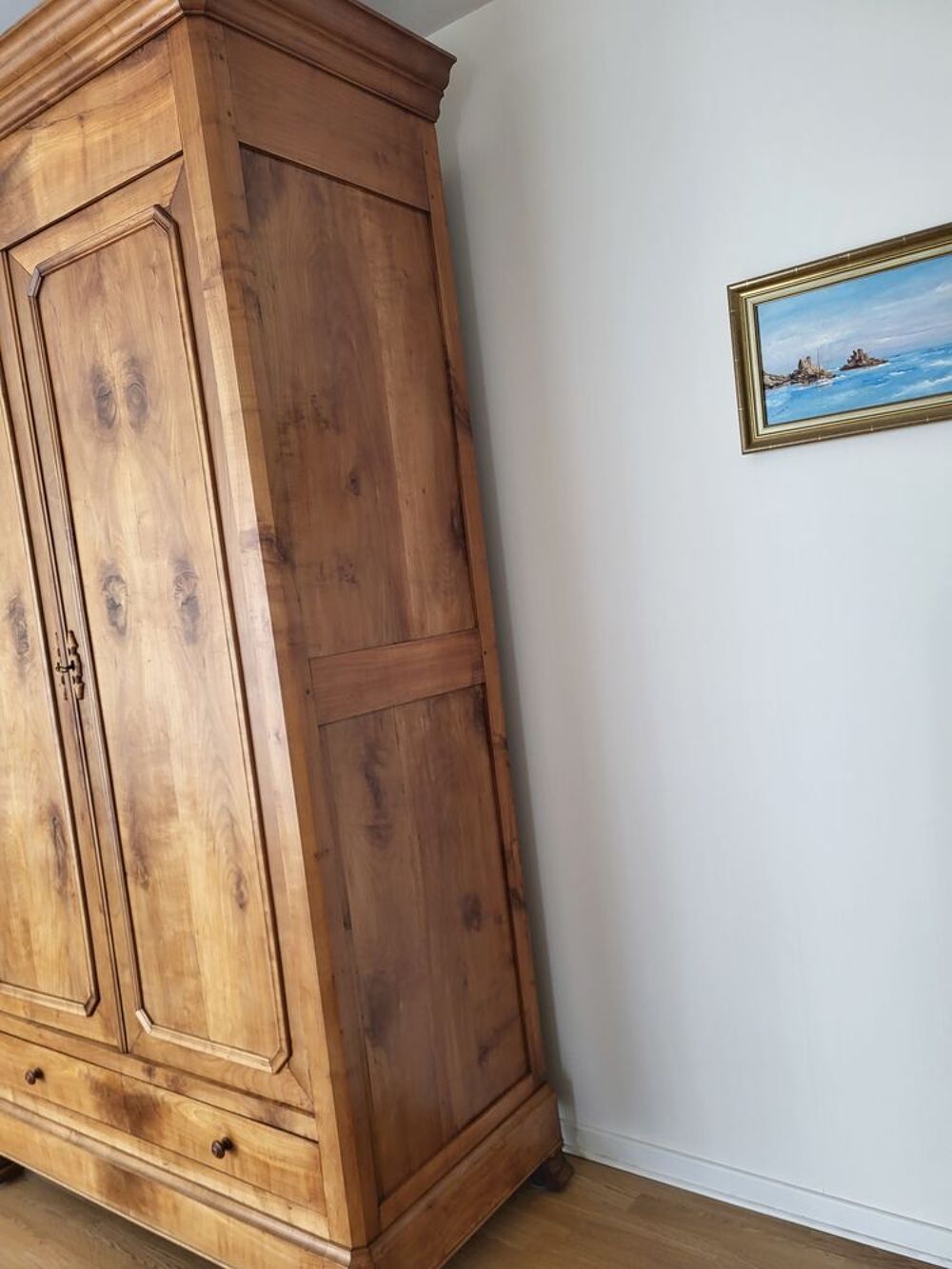 ARMOIRE EN MERISIER MASSIF - EPOQUE XIXe Meubles