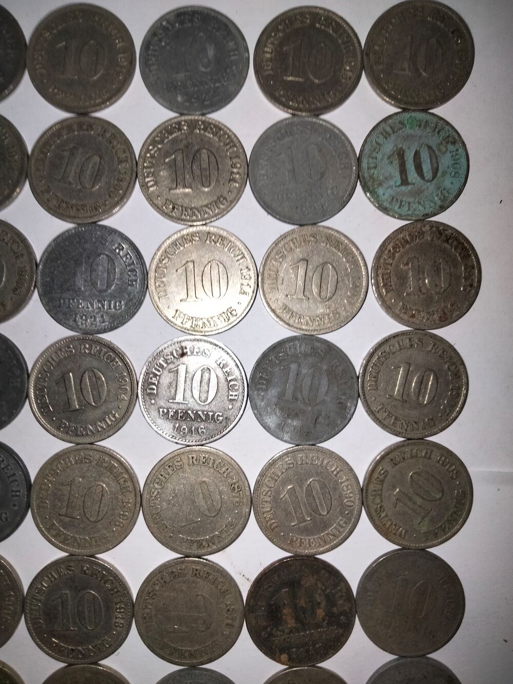 Lot de 52 pi&egrave;ces d'ancienne monnaie allemande 