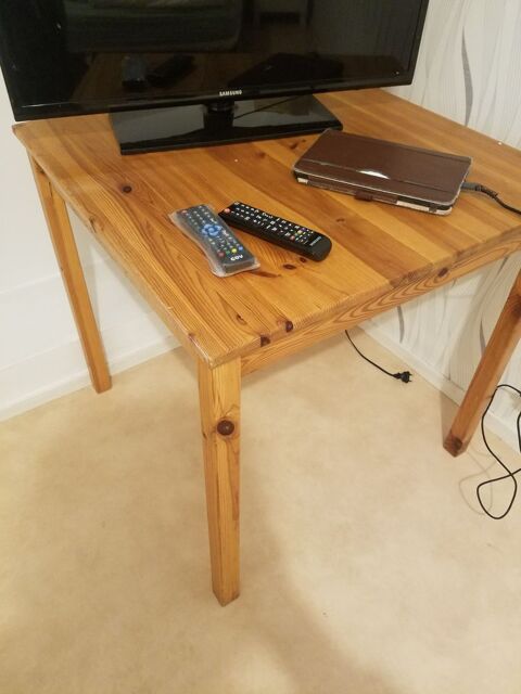 Table bois 139 Besanon (25)