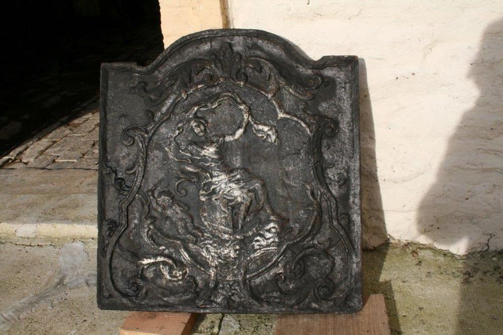 Taque de chemin&eacute;e en fonte Décoration
