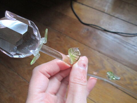 Fleur rose en verre souffl� avec tige et feuilles 15 Herblay (95)