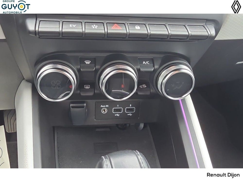 Clio V Clio E-Tech full hybrid 145 Techno 2023 occasion 21000 Dijon