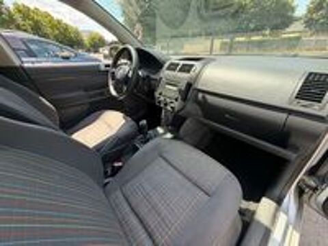 Polo TDI 70 Confort 2006 occasion 36000 Ch&acirc;teauroux