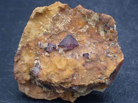 Fluorine octaédrique La Barre Puy-de-Dôme Auvergne France 14 La Petite-Raon (88)