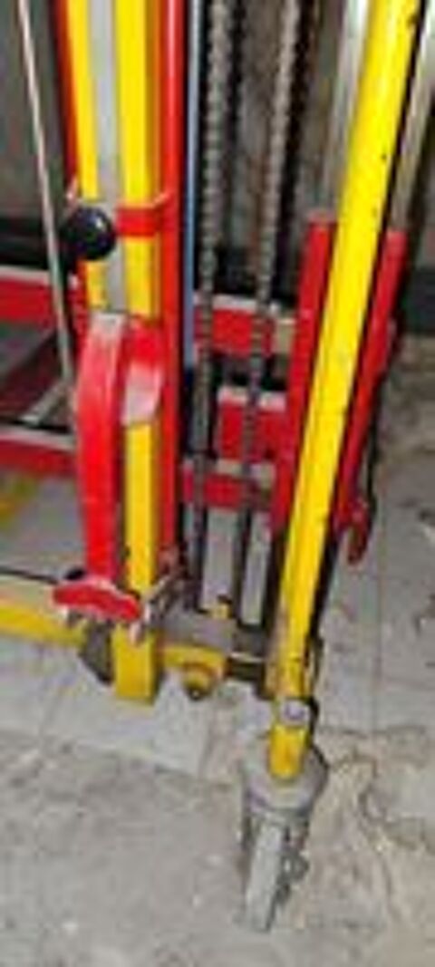   Gerbeur transpalette manuel 