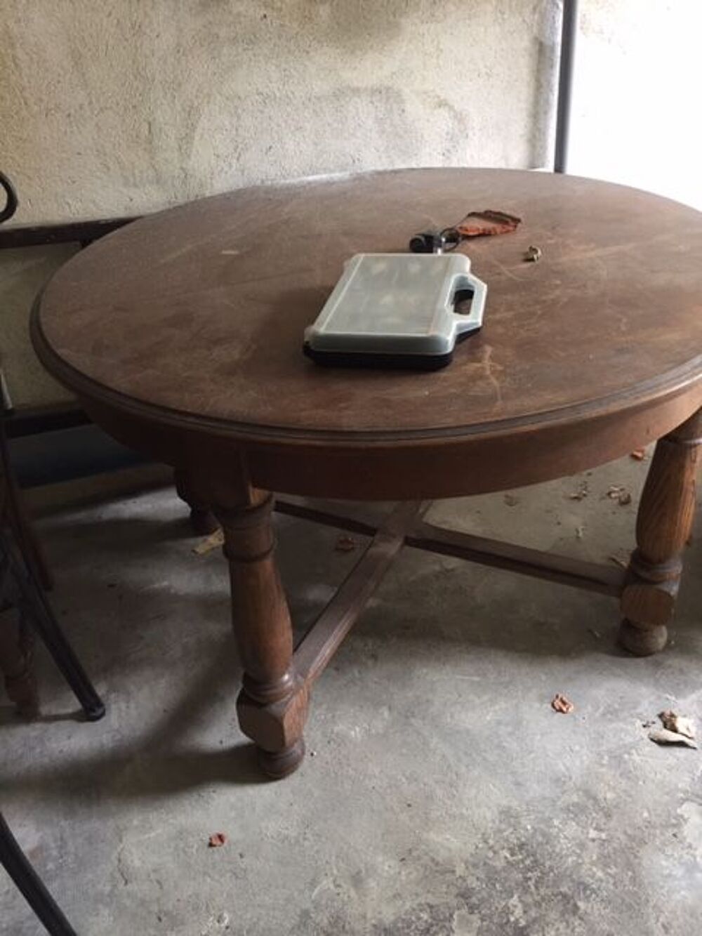 Table ronde en bois Meubles