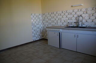  Maison à louer 3 pièces 120 m²