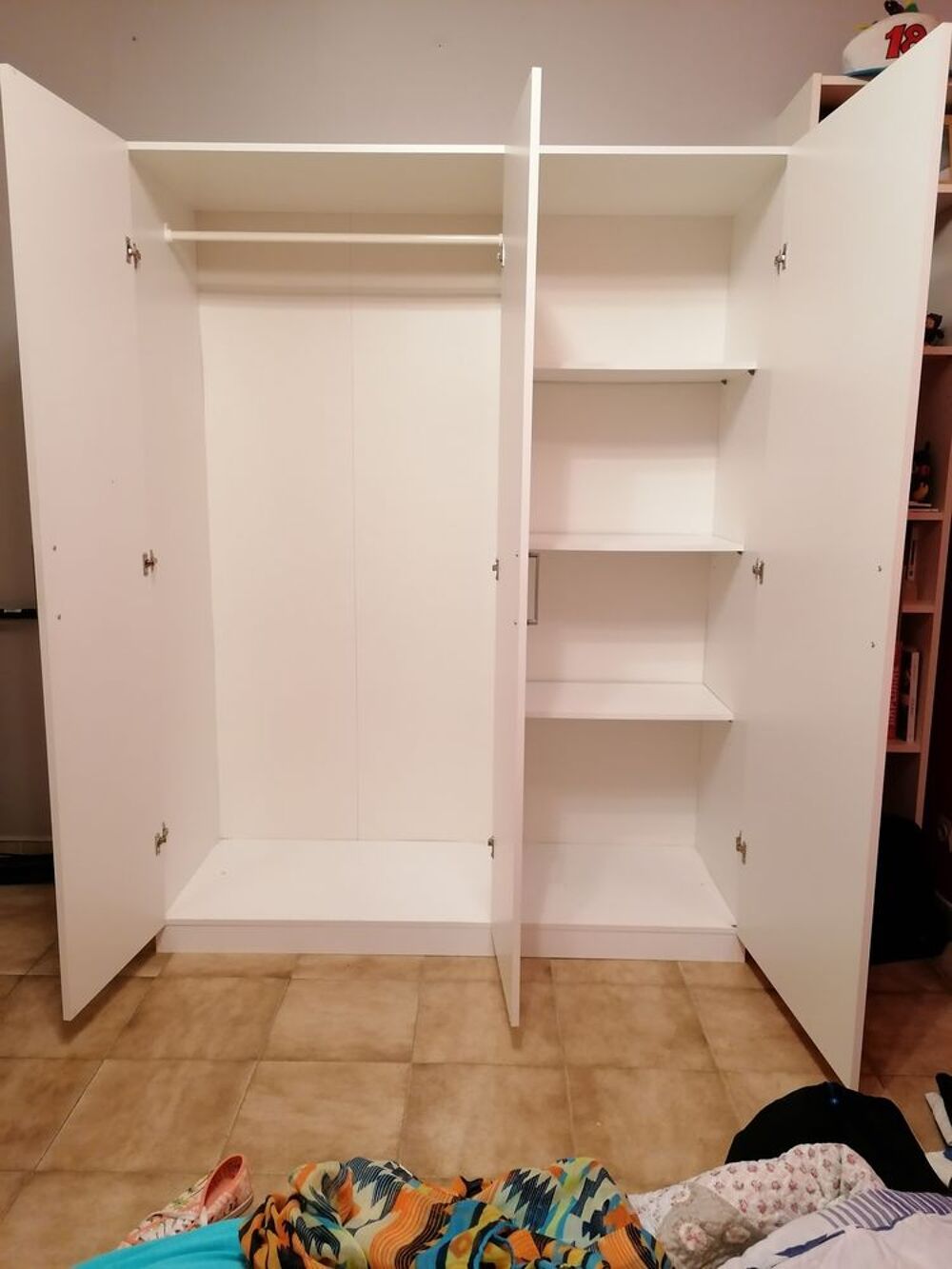ARMOIRE CHAMBRE Meubles
