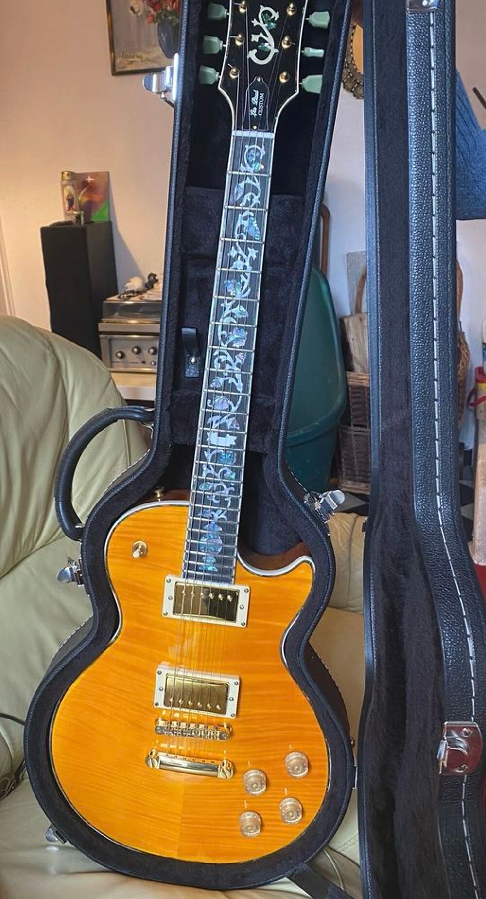 Tr&egrave;s belle Guitare r&eacute;plique LesPaul custom shop Instruments de musique