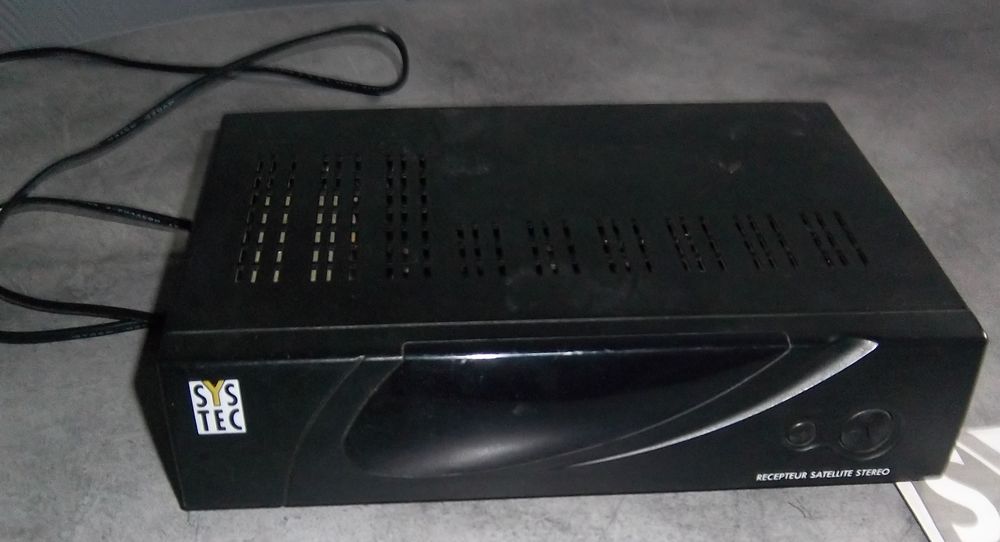 Recepteur satellite stereo Systec Photos/Video/TV
