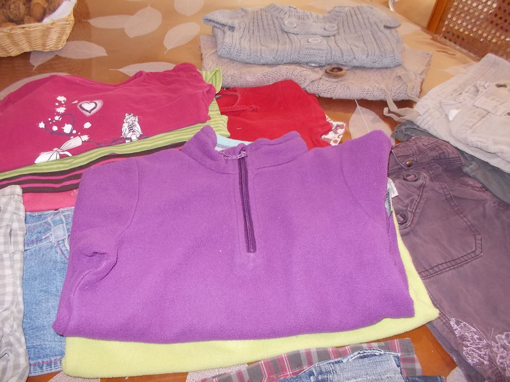 vetements femmes enfant Vêtements