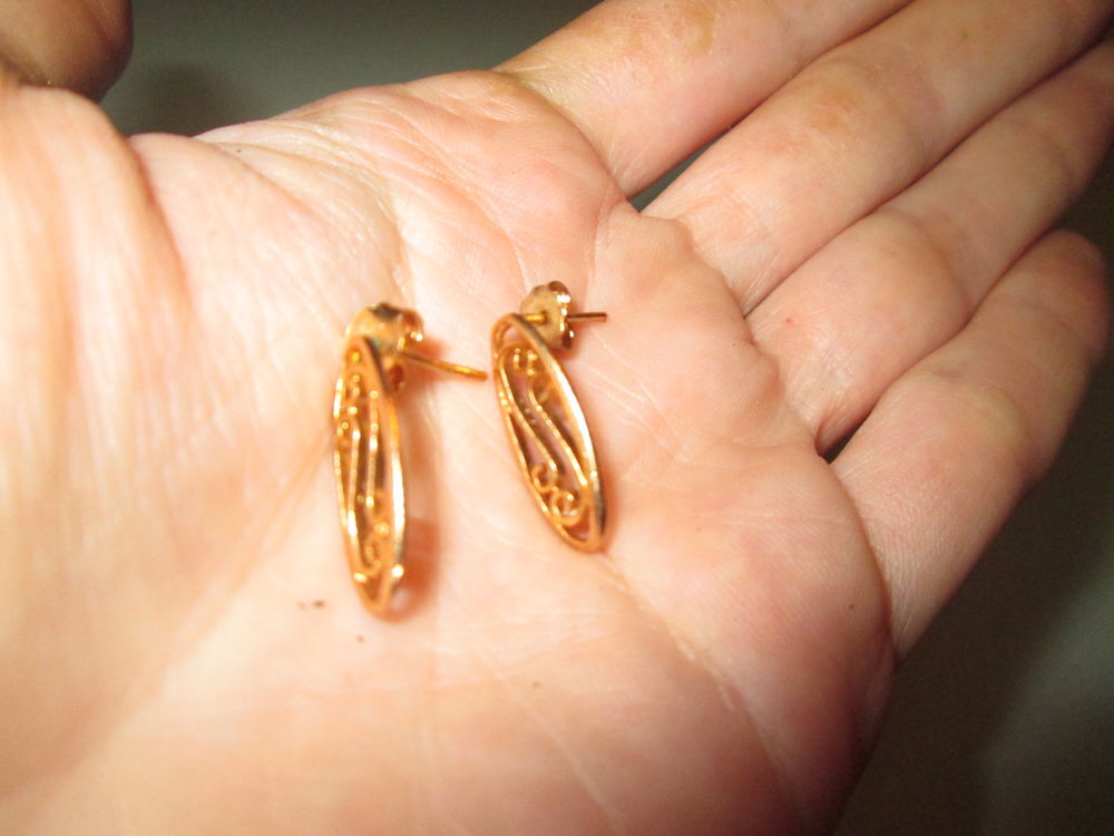 Boucles d'oreilles plaqu&eacute; or Bijoux et montres